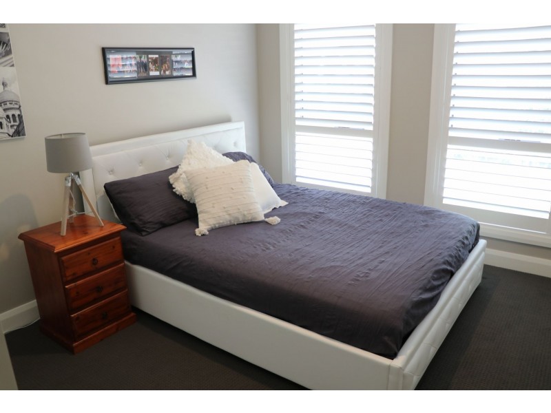 1 Eliza Place, Orange NSW 2800