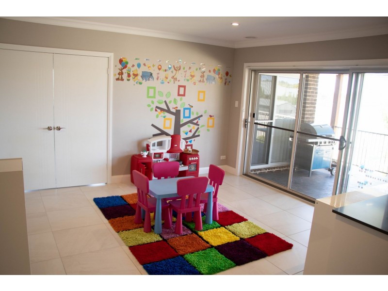 1 Eliza Place, Orange NSW 2800