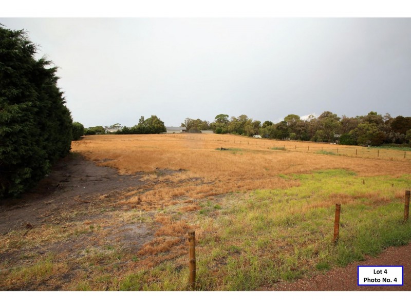 Lots 3-5 Weeroona Road, Langwarrin South VIC 3911