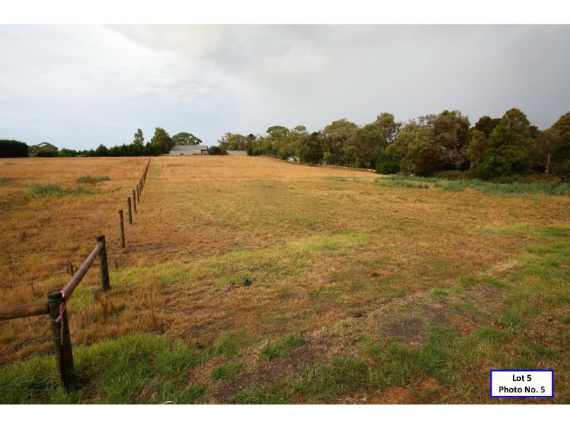 Lots 3-5 Weeroona Road, Langwarrin South VIC 3911