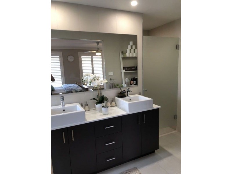 142 Rossi Drive, Orange NSW 2800