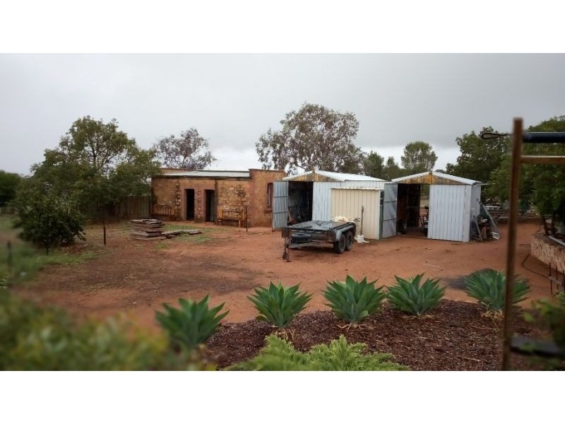 6/6 Oaks Rd, Napperby SA 5540