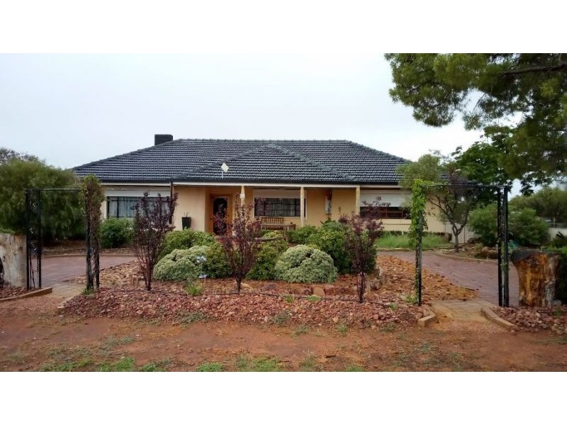 6/6 Oaks Rd, Napperby SA 5540
