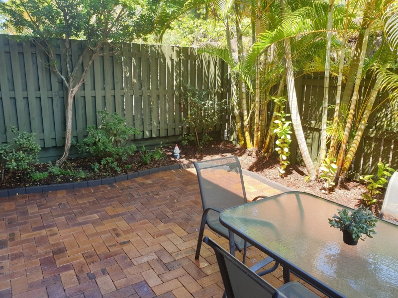 29/9 Leslie Street, Arana Hills QLD 4054