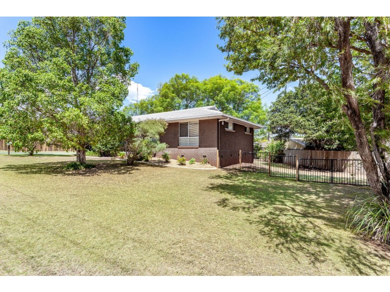 26 Angus St, Rangeville QLD 4350