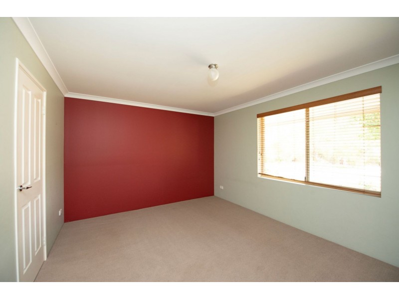 37 Avalon road, Australind WA 6233