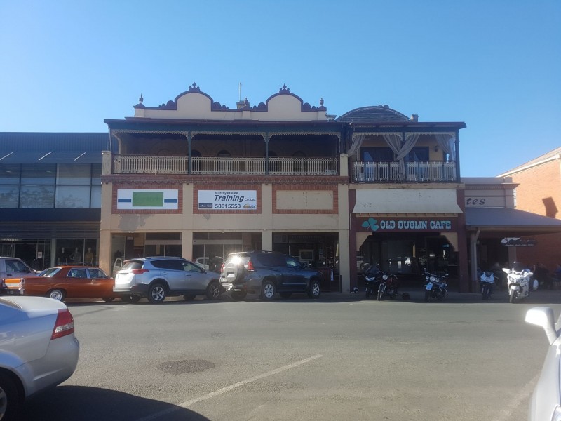 26-28 Napier Street, Deniliquin NSW 2710