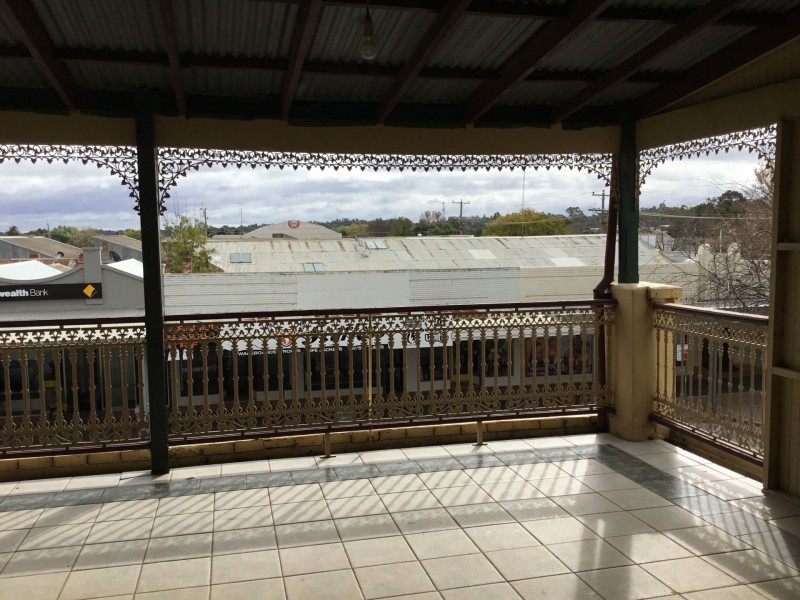 26-28 Napier Street, Deniliquin NSW 2710