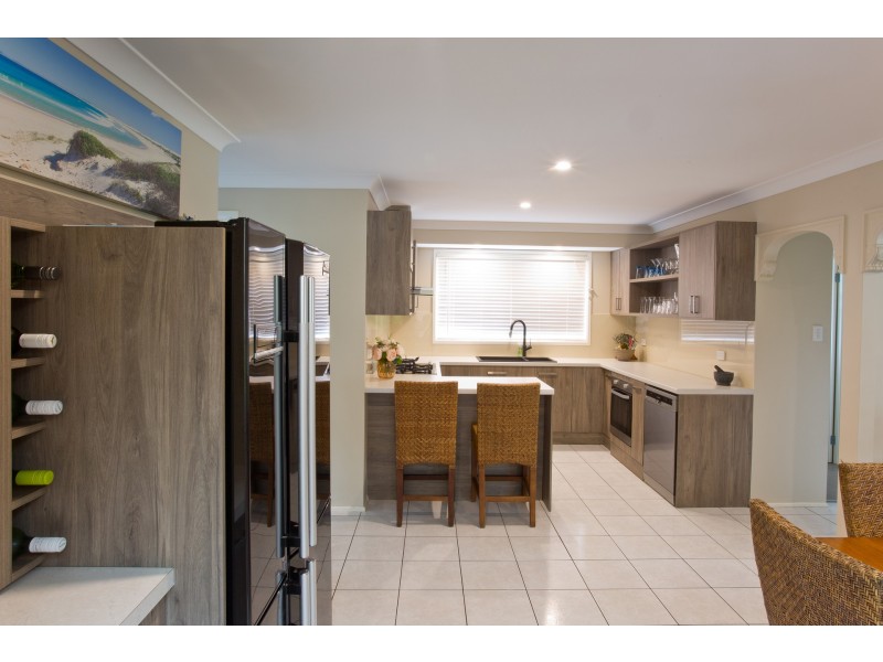 33 Reeves Street, Narara NSW 2250