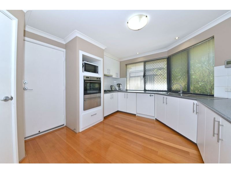 9 Trent Bridge Avenue, Madeley WA 6065