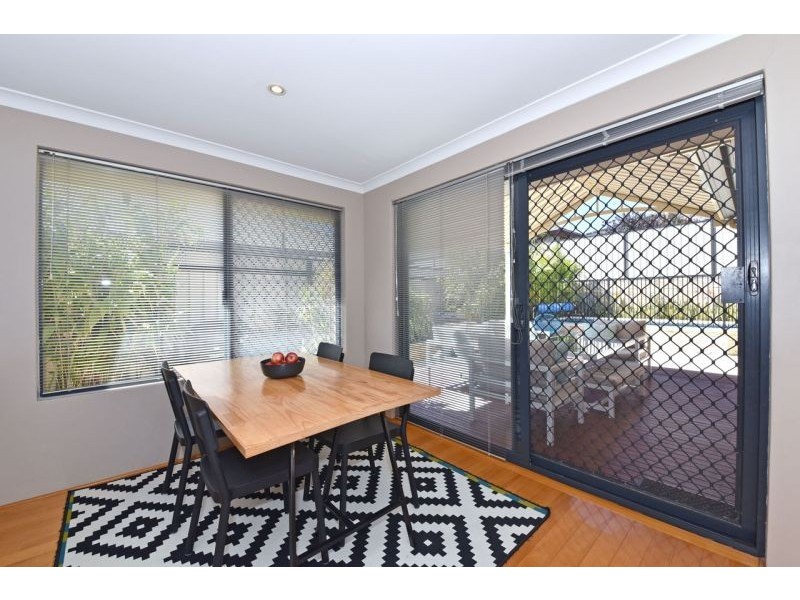 9 Trent Bridge Avenue, Madeley WA 6065