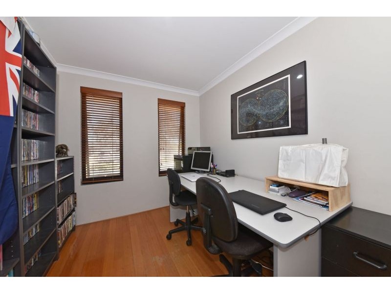 9 Trent Bridge Avenue, Madeley WA 6065