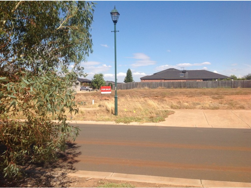 1 Benson Valley road, Darley VIC 3340