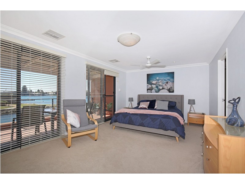 5/19 San Marco Quays, Halls Head WA 6210