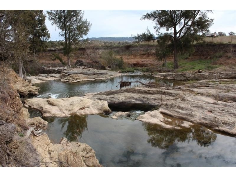 49 Fitzroy St, Bathurst NSW 2795