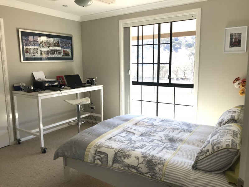 49 Fitzroy St, Bathurst NSW 2795