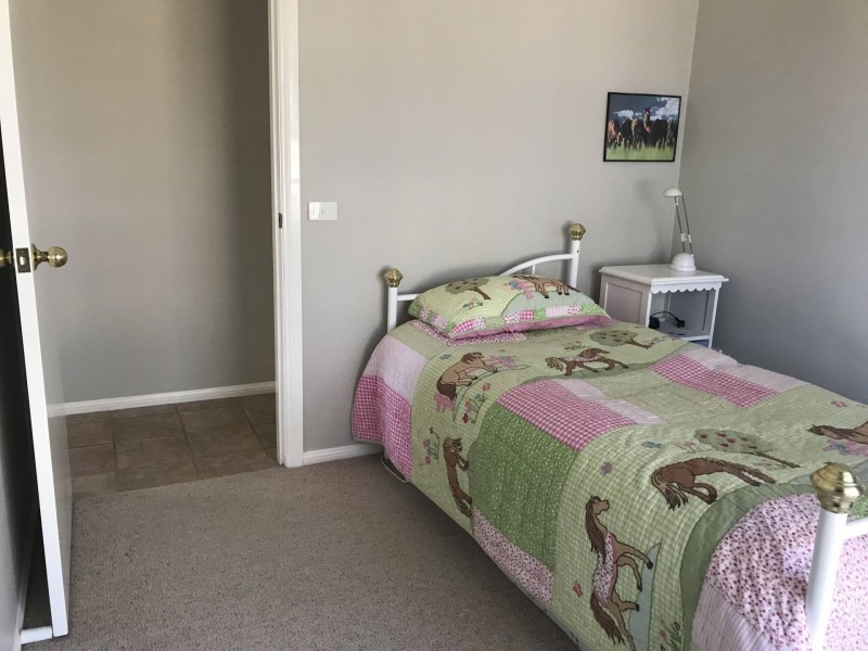 49 Fitzroy St, Bathurst NSW 2795