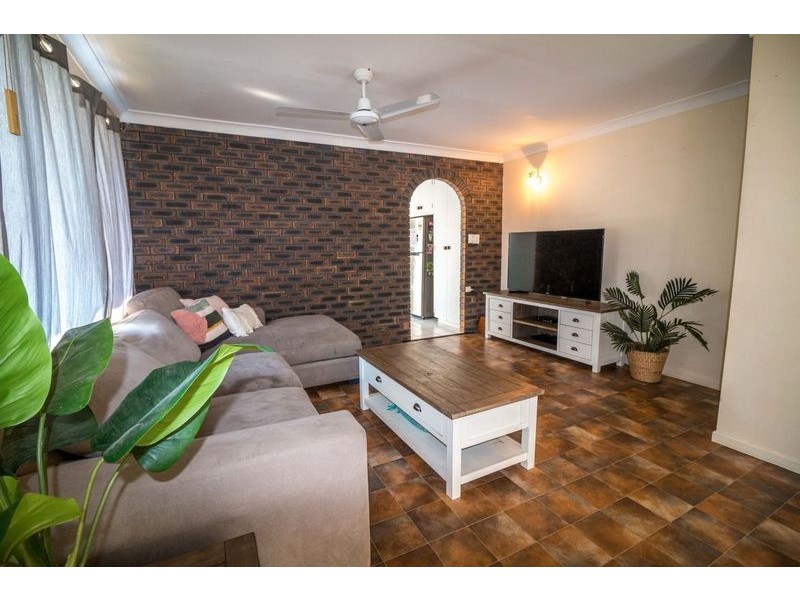 4 Ernie Twyford Street, Kalkie QLD 4670