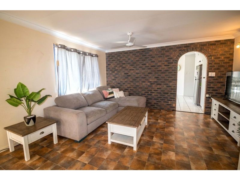 4 Ernie Twyford Street, Kalkie QLD 4670