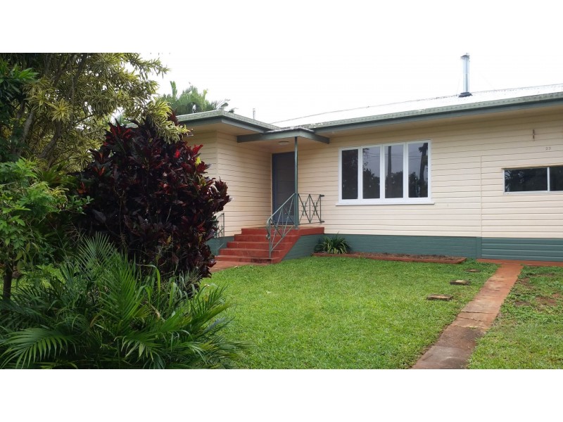 23 Loder Street, Atherton QLD 4883