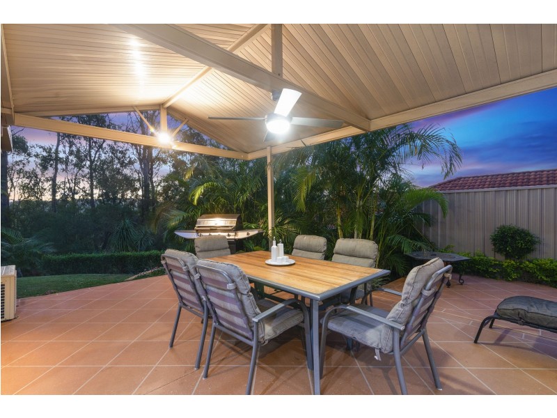 29 Hibertia Avenue, Elanora QLD 4221