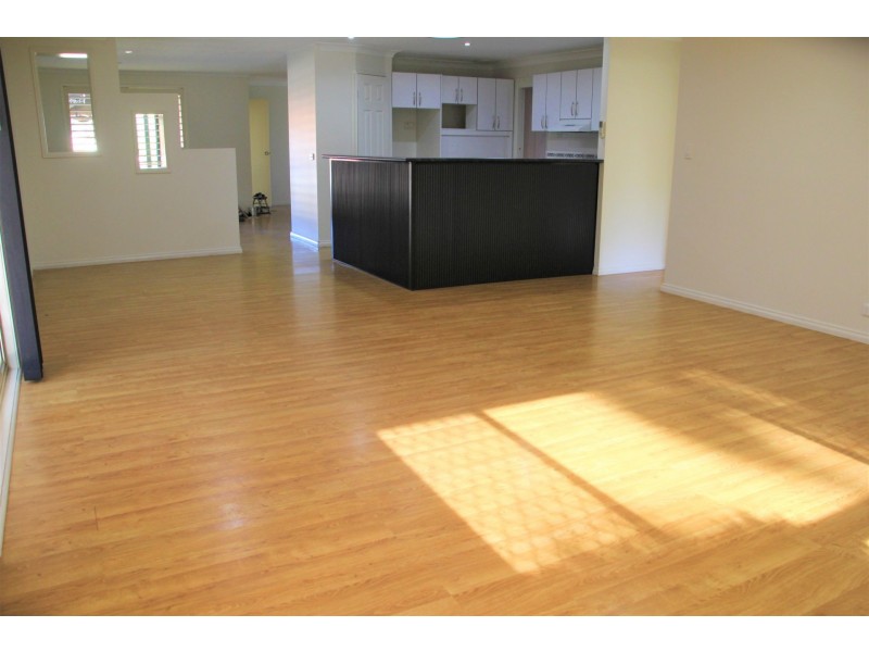1 Alfred St, Morisset NSW 2264