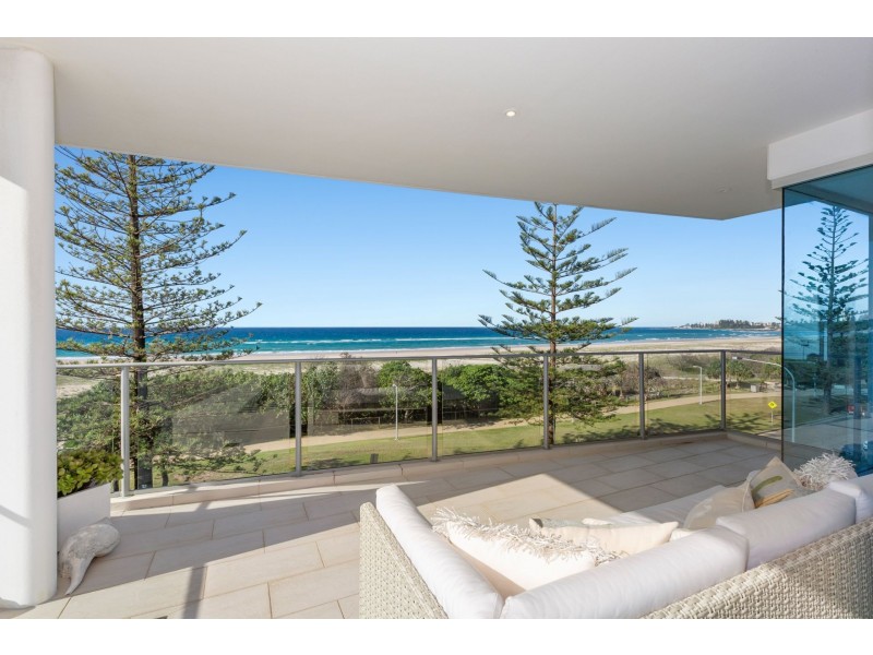 4/114 Pacific Parade, Bilinga QLD 4225