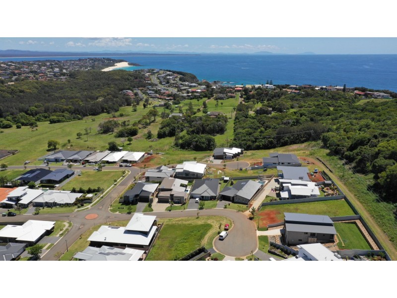13 Jonathan Place, Forster NSW 2428