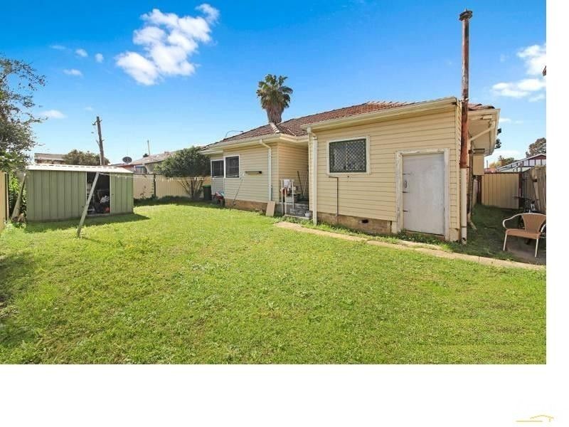 38 Woodville Road, Granville NSW 2142