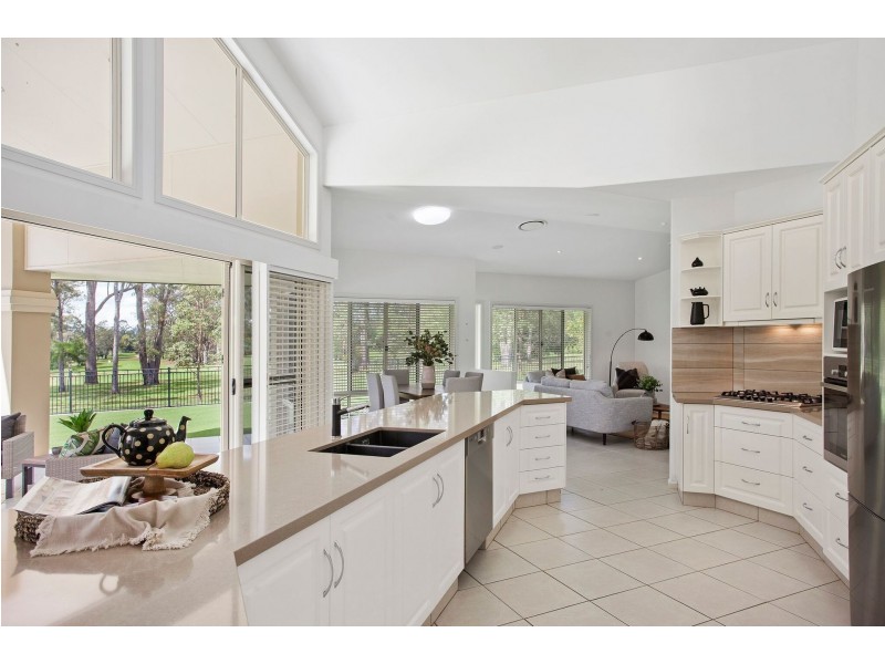 3 St Andrews Court, Middle Ridge QLD 4350