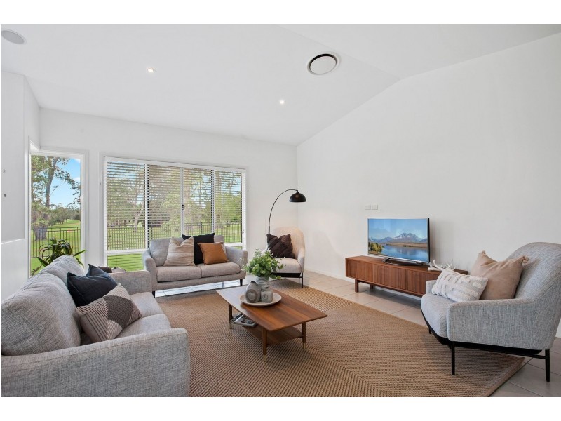 3 St Andrews Court, Middle Ridge QLD 4350