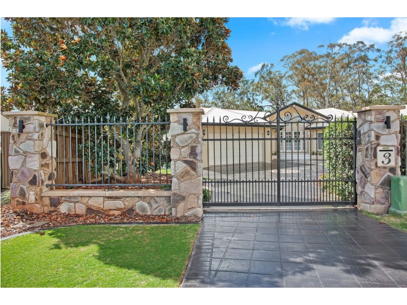 3 St Andrews Court, Middle Ridge QLD 4350