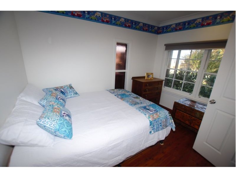 25 Sandy Place, Long Beach NSW 2536