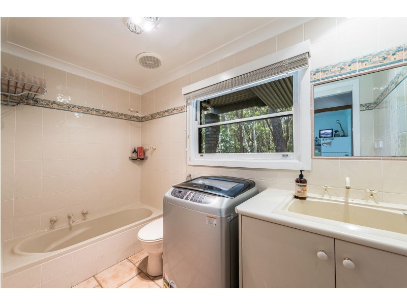 25 Sandy Place, Long Beach NSW 2536