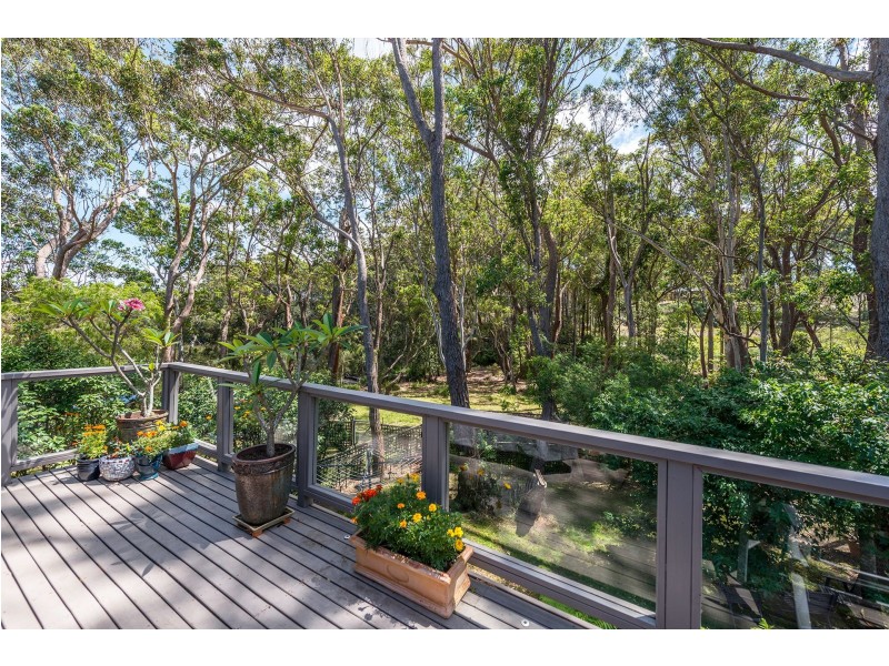 25 Sandy Place, Long Beach NSW 2536