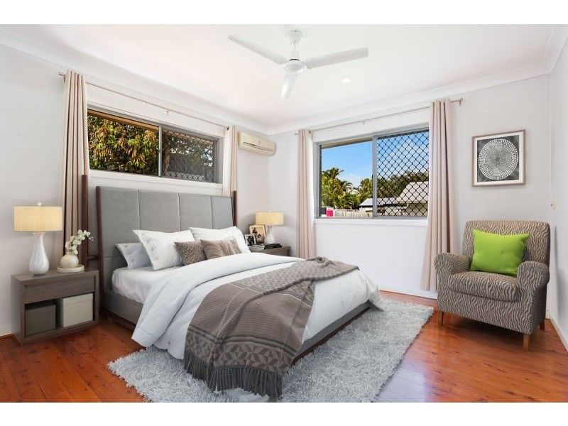29 Sydney Street, Labrador QLD 4215