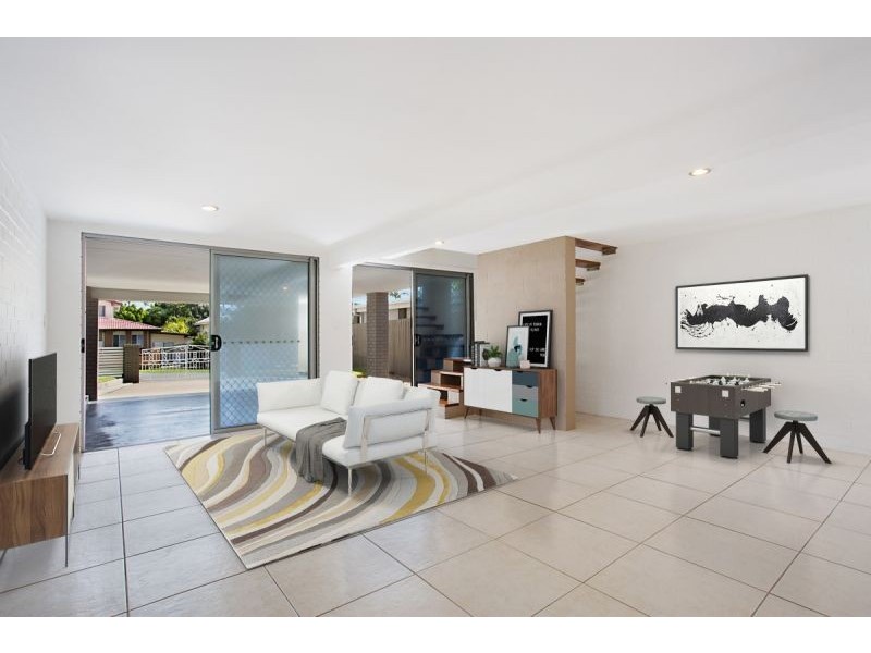 29 Sydney Street, Labrador QLD 4215