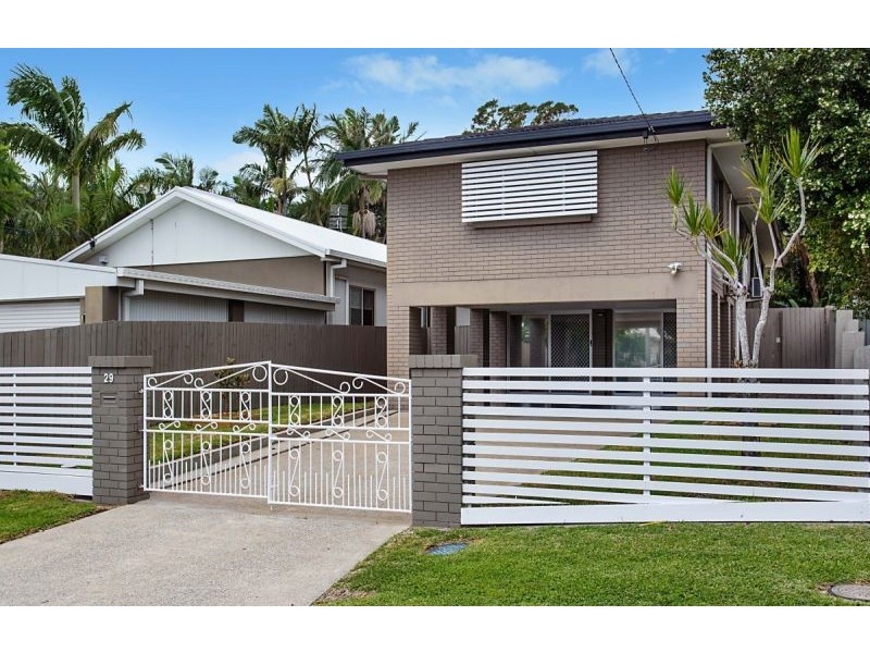 29 Sydney Street, Labrador QLD 4215