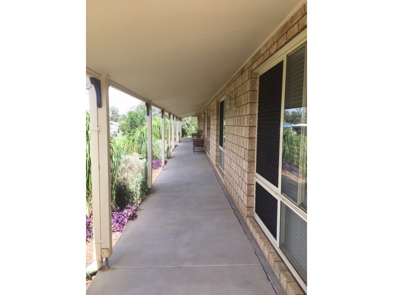 10 Sheridan Court, Willowbank QLD 4306