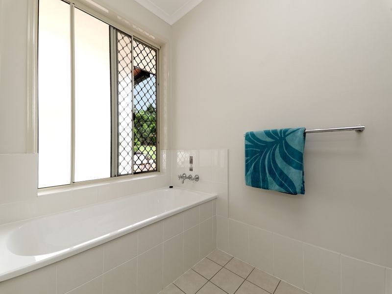 10 Sheridan Court, Willowbank QLD 4306