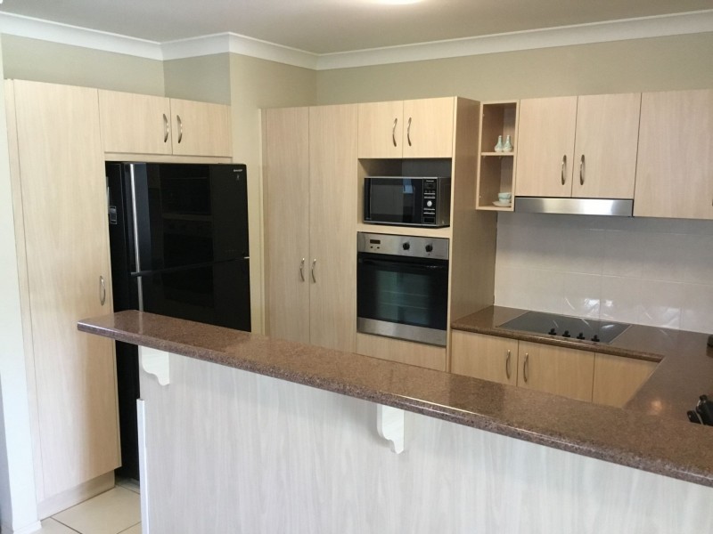 57/19 Santa Barbara Road, Hope Island QLD 4212