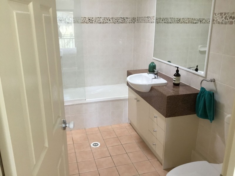 57/19 Santa Barbara Road, Hope Island QLD 4212