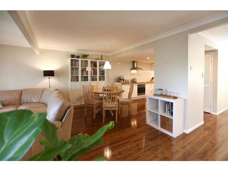 1050/6 Crestridge Crescent, Oxenford QLD 4210