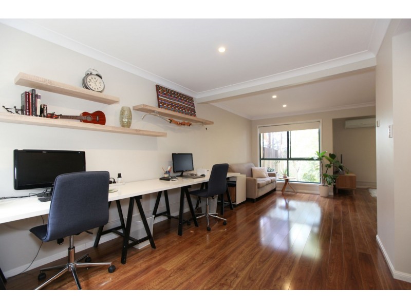 1050/6 Crestridge Crescent, Oxenford QLD 4210