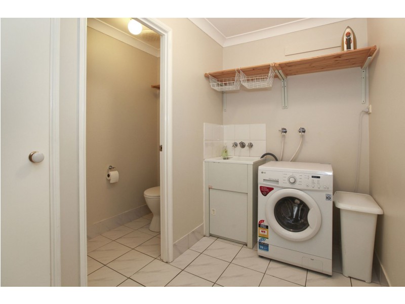 1050/6 Crestridge Crescent, Oxenford QLD 4210