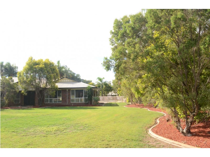 12 Cunningham Drive, Emerald QLD 4720