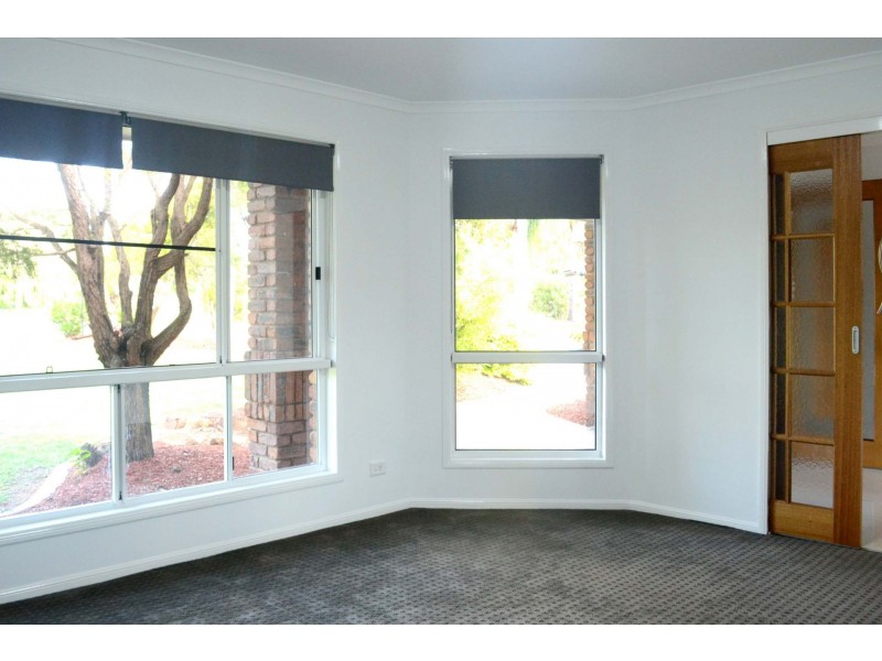 12 Cunningham Drive, Emerald QLD 4720