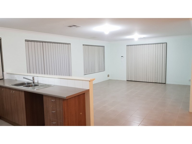 41 Greenacre Street, Pinjarra WA 6208