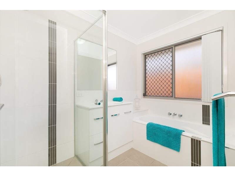 1 Jubilee Court, Bahrs Scrub QLD 4207