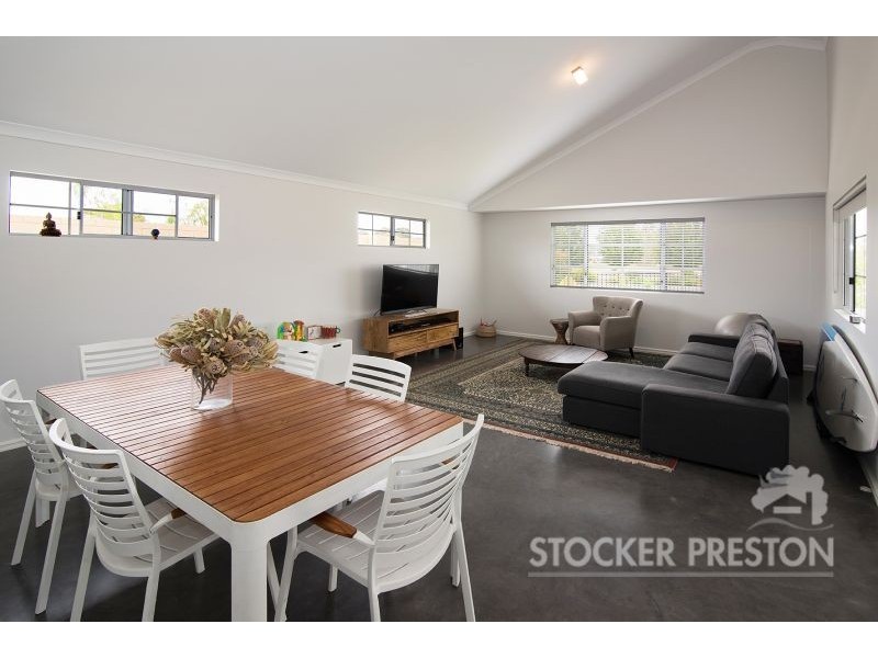 6 Noreuil Circuit, Cowaramup WA 6284